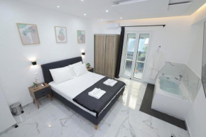 3bd jacuzzi mansion